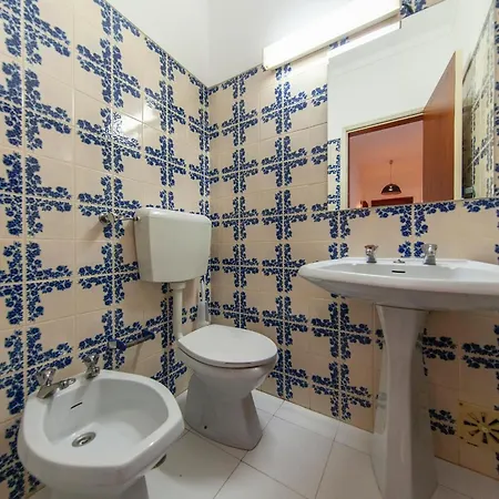 B98 - Rio A Vista Da Rocha